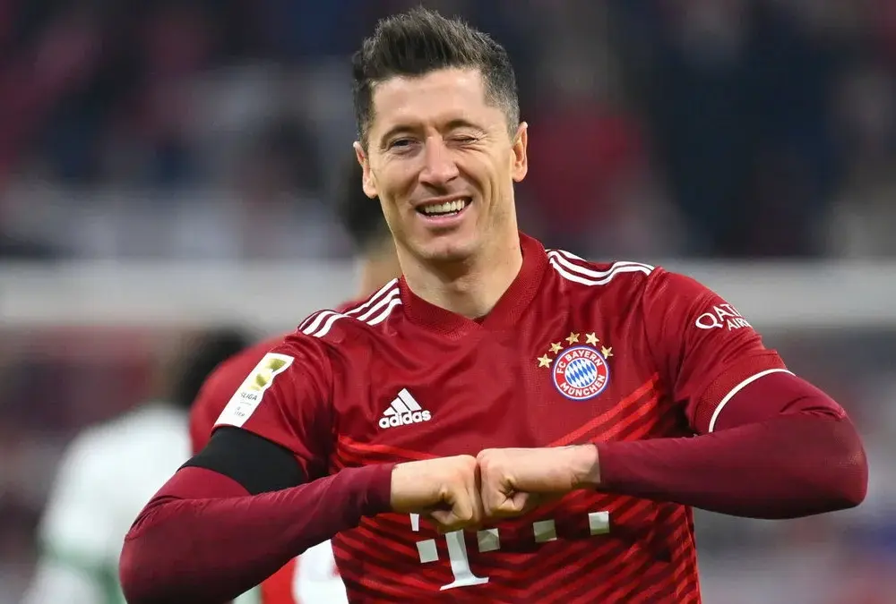 Ile zarabia Lewandowski? Zaskakujące fakty o jego wynagrodzeniu