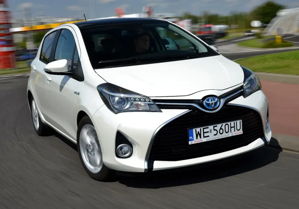 Toyota Yaris 1.3 benzyna – ile naprawdę pali? Sprawdź opinie i problemy eksploatacyjne