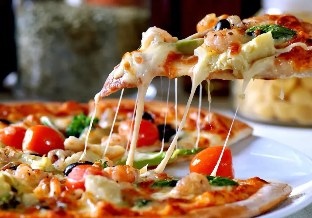 Idealne ciasto na pizzę - sekret chrupkości jak z pizzerii