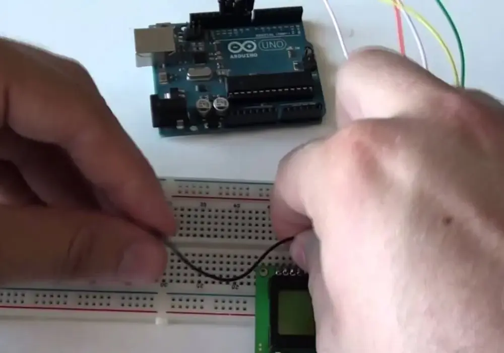 Jak zbudować stoper Arduino: instrukcja krok po kroku