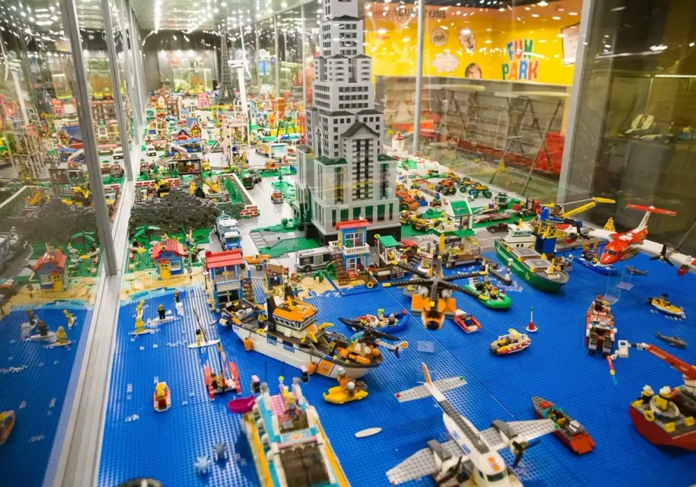 Niesamowite pomysły na budowle z klocków Lego krok po kroku dla każdego
