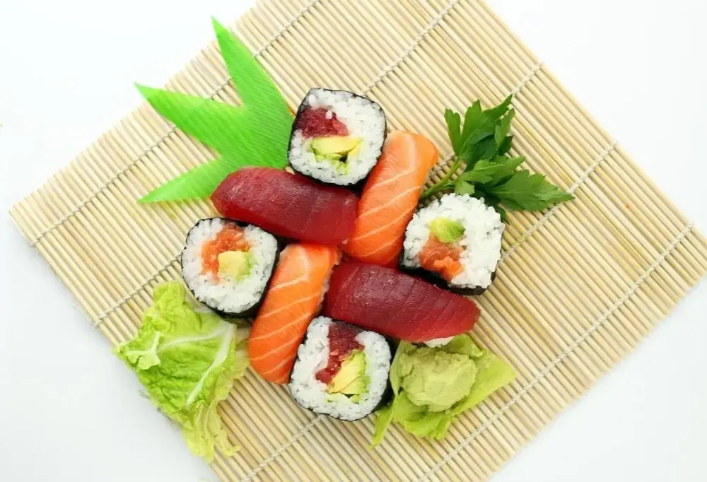 Jak przygotować łososia do sushi – bezpieczne i proste kroki dla idealnej ryby
