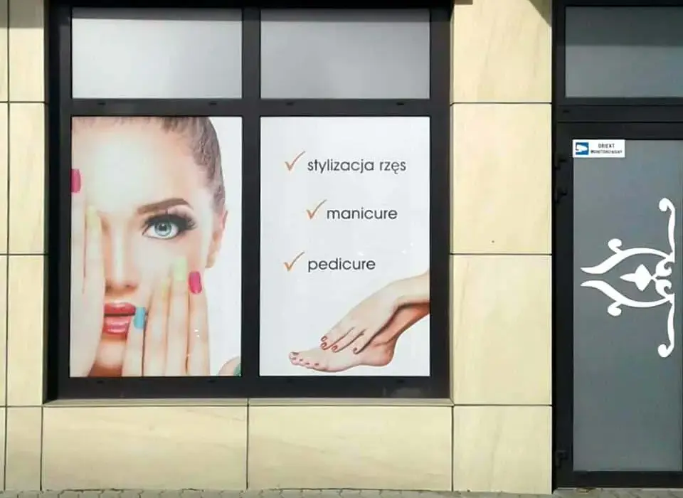 Druk na folii OWV: Jak uzyskać wyjątkowe efekty w reklamie