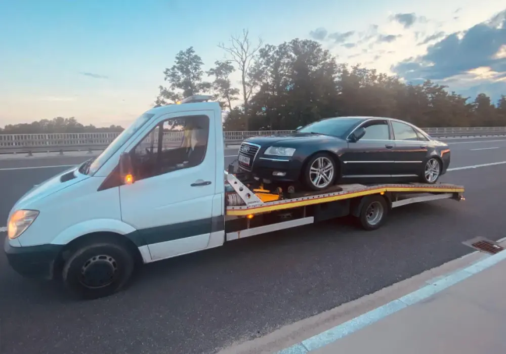 Ile waży laweta? Legalny transport na kat. B - sprawdź!