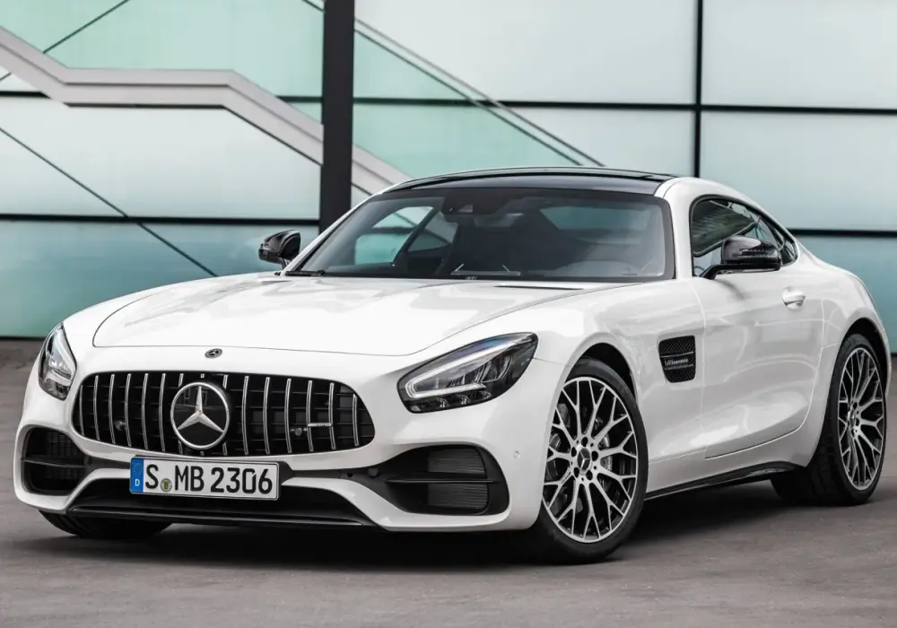 Mercedes-AMG GT R - Dane techniczne, test i na co uważać przy zakupie