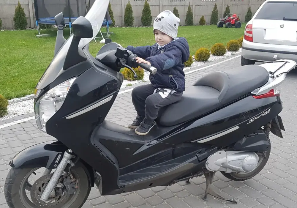 Motor na Raty Bez Bik i KRD Porównaj Oferty - Kup Skuter lub Motocykl bez Zaświadczeń