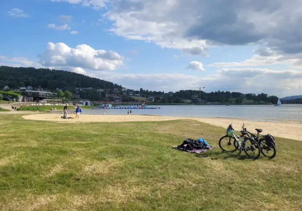 Plaże nad Jeziorem Rożnowskim - które miejsce wybrać?