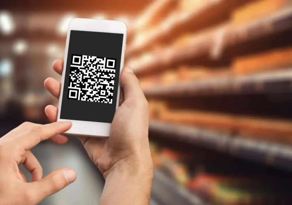 Skaner QR - Kiedy wystarczy aparat, a kiedy aplikacja?