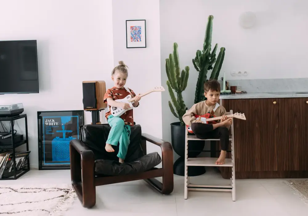 Najlepsze krzesła które rosną razem z dzieckiem - komfort i ergonomia