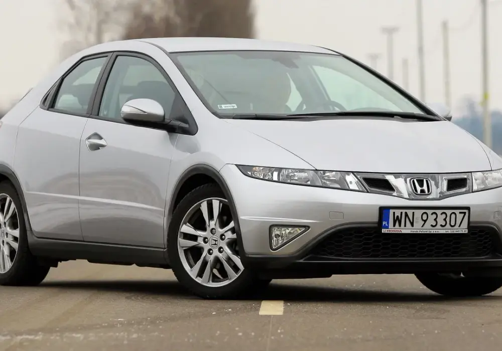 Honda Civic VIII UFO - Który silnik wybrać? Opinie, ceny i usterki