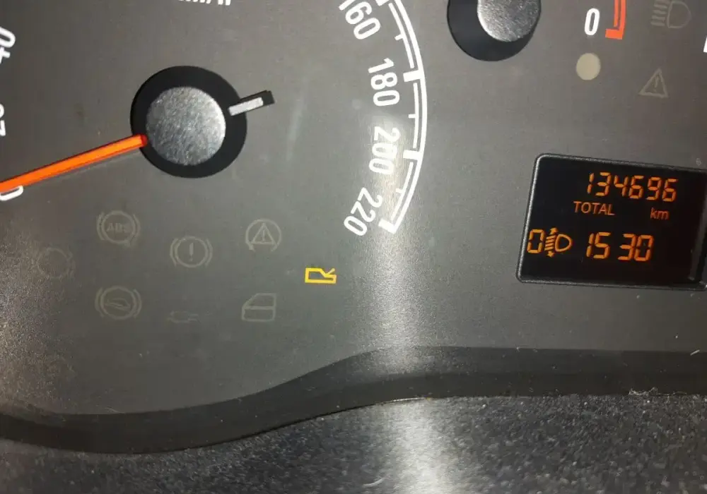 Kontrolki w Oplu - jak czytać je bez zgadywania