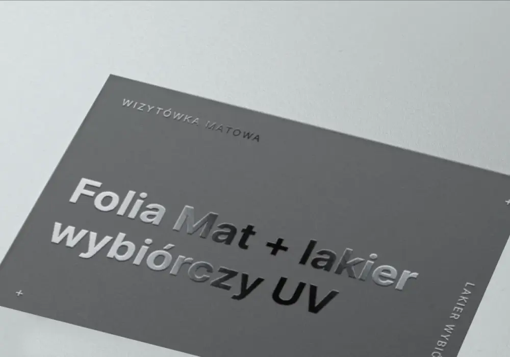 Folia mat druk: Jak matowe foliowanie poprawia jakość druków