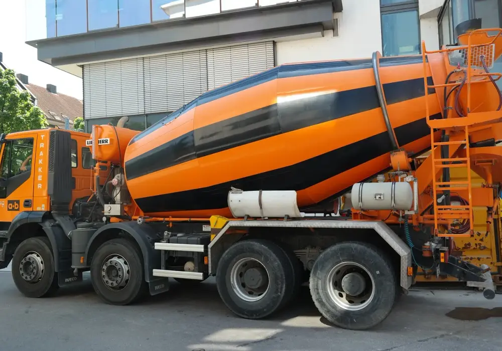 Ile kosztuje betoniarka cementu? Ceny, które Cię zaskoczą