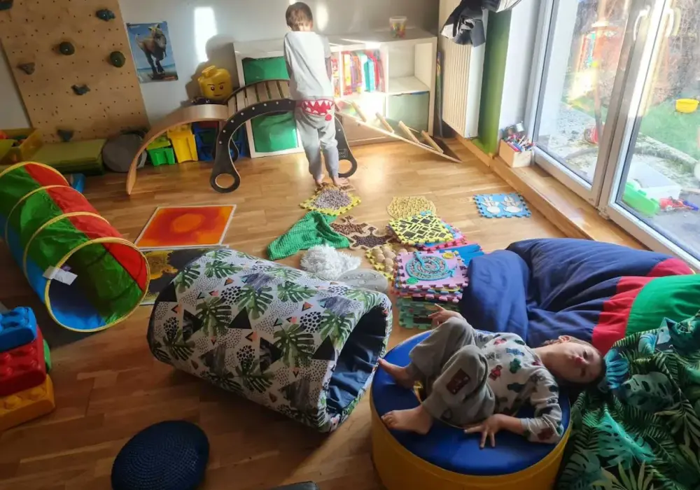 Tor przeszkód dla dzieci - Jak zorganizować go w domu i ogrodzie?