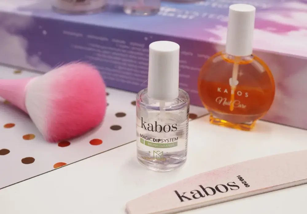 Co dokładnie potrzeba do manicure tytanowego? Lista narzędzi i produktów