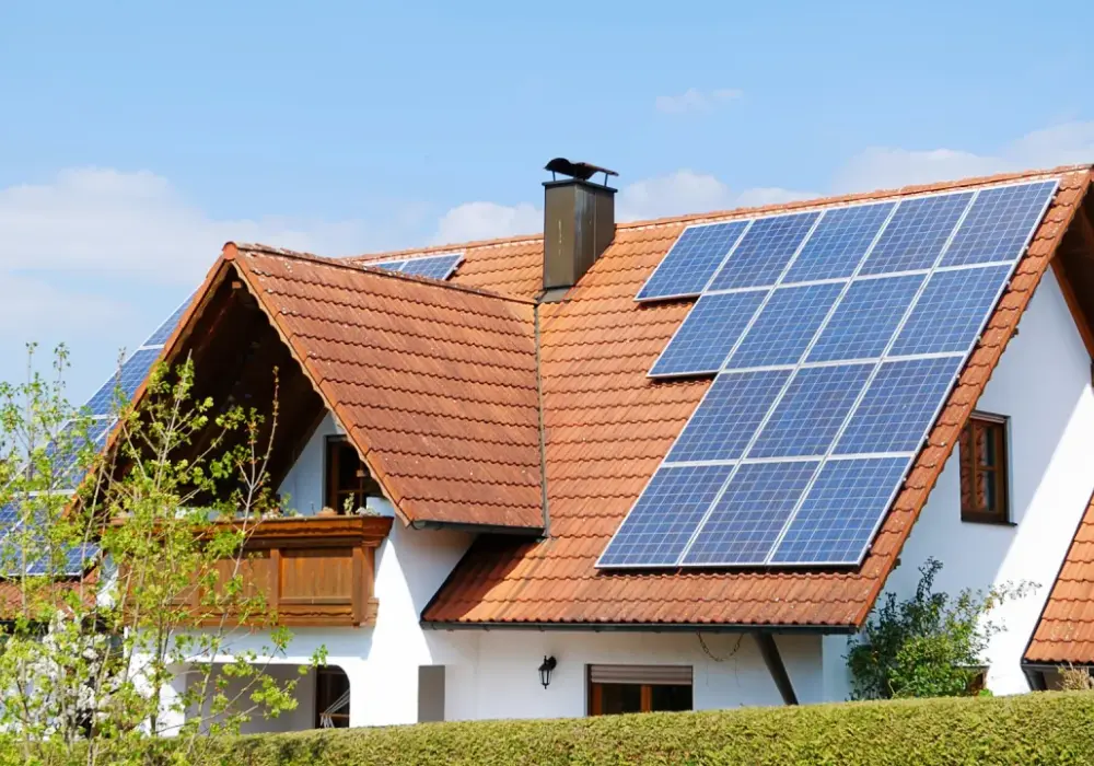 Ile produkuje fotowoltaika 10 kW? Sprawdź realne zyski energii