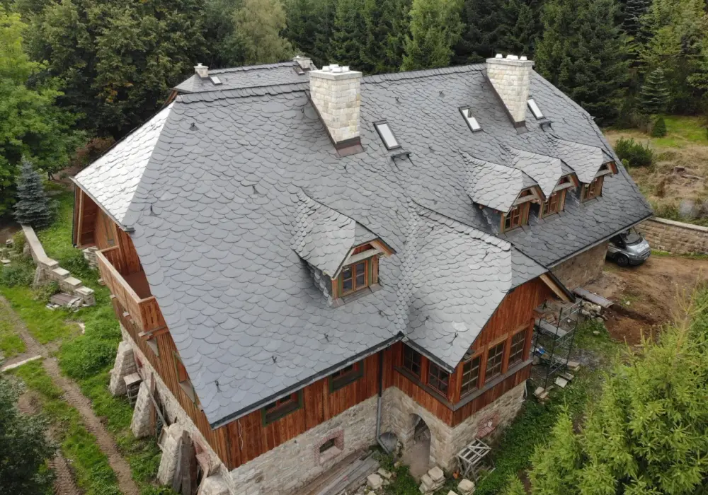 Cena łupka kamiennego: ile kosztuje ten wyjątkowy materiał?