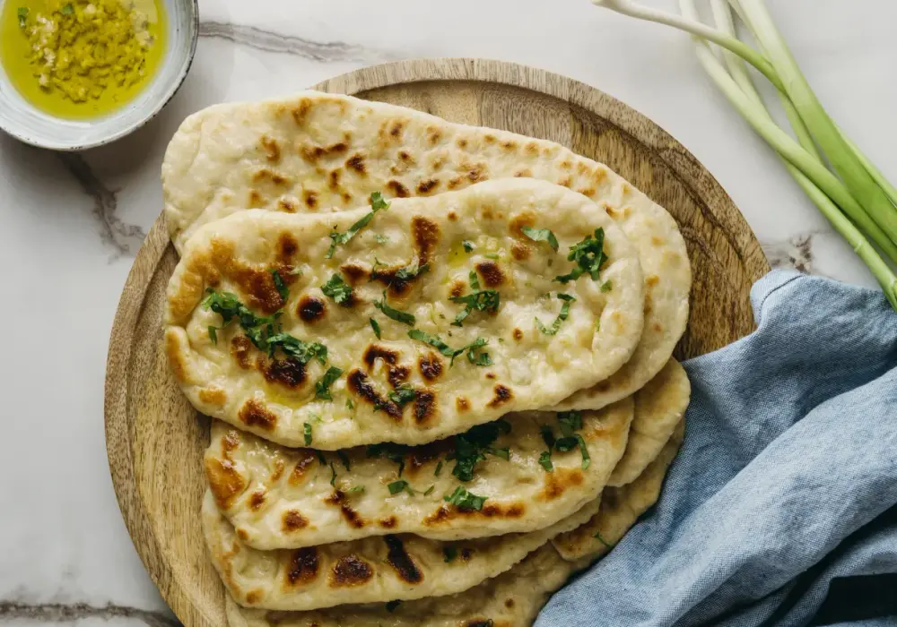 Jak upiec chlebek naan w domu – prosty przepis na pyszny chlebek