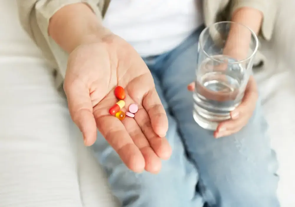 Albendazol - Dawkowanie, skutki uboczne. Kiedy stosować?