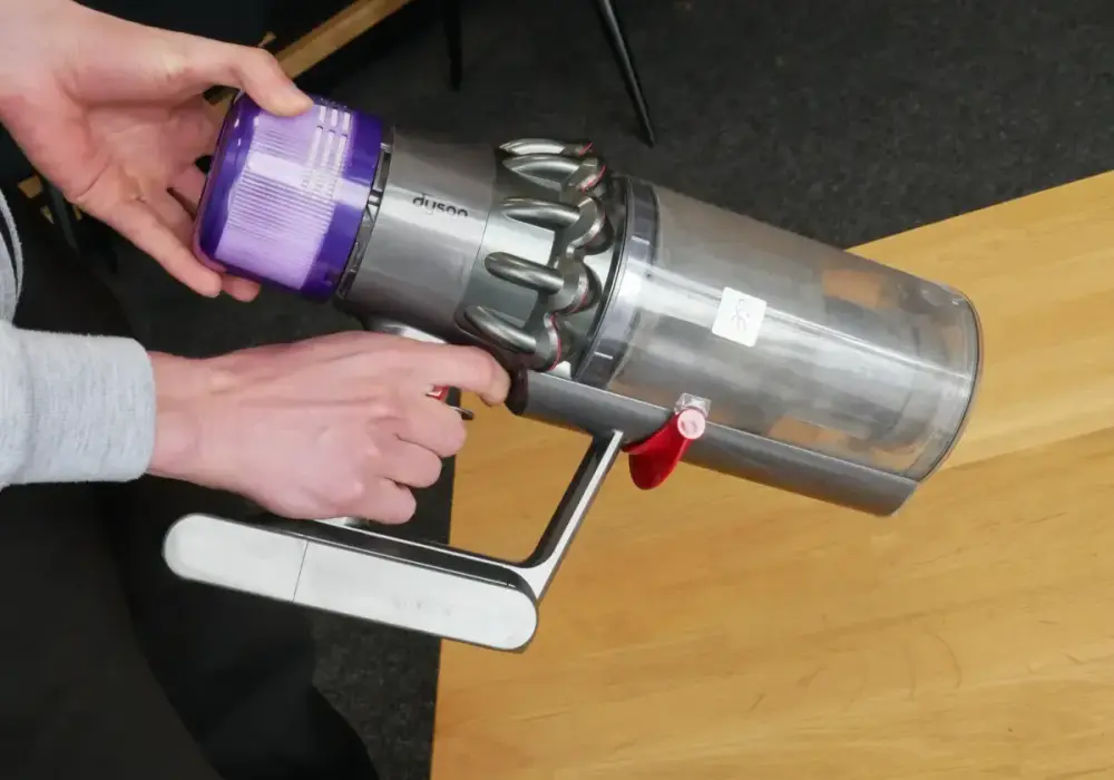 Jak wyczyścić filtr w Dyson Airwrap - Przywróć pełną moc nadmuchu