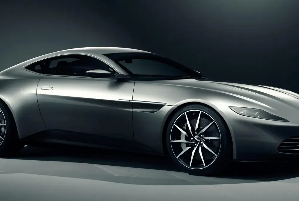 Aston Martin DB10 - Poznaj sekrety unikatowego auta Jamesa Bonda