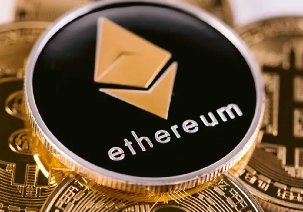 CIO Bitwise: ETF-y dla Ethereum niepokładowane w maju. Dlaczego?