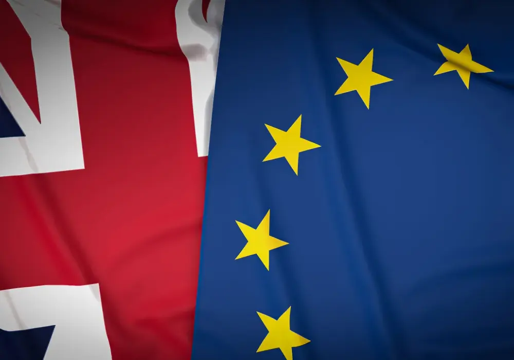 Roaming w UK - Jak nie przepłacić po Brexicie?