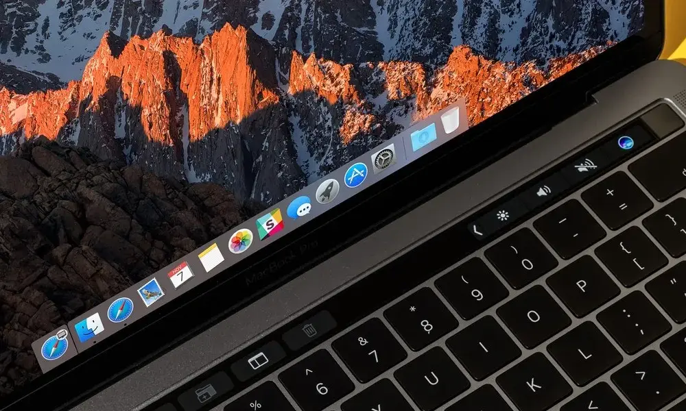 MacBook Air bateria: ile godzin pracy? Dane i fakty