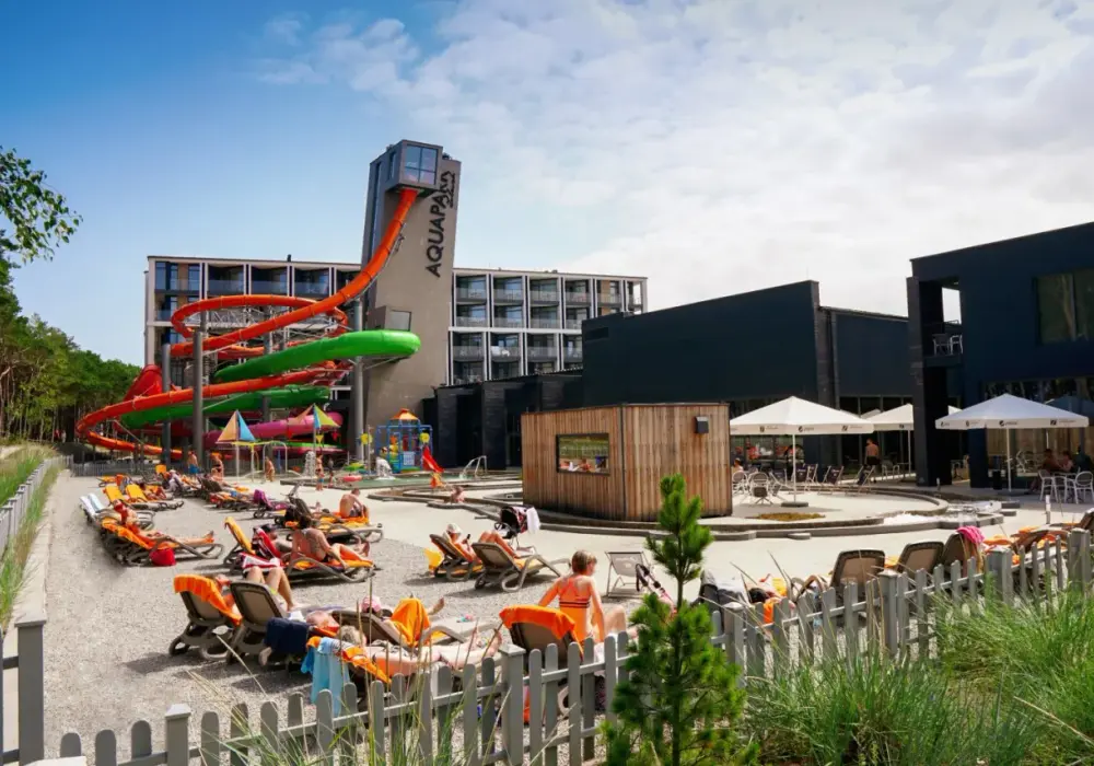 Wodne atrakcje Mielno - Aquapark czy basen hotelowy?