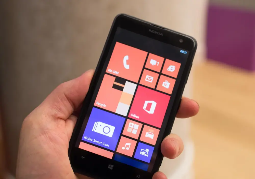 Nokia Lumia 625 - czy warto ją kupić w 2025 roku? Opinie i porady.