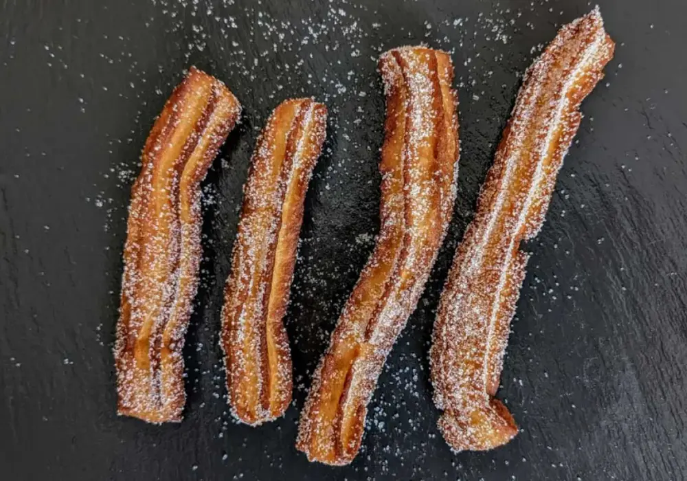 Churros co to jest: Poznaj smakowity hiszpański przysmak i jego historię