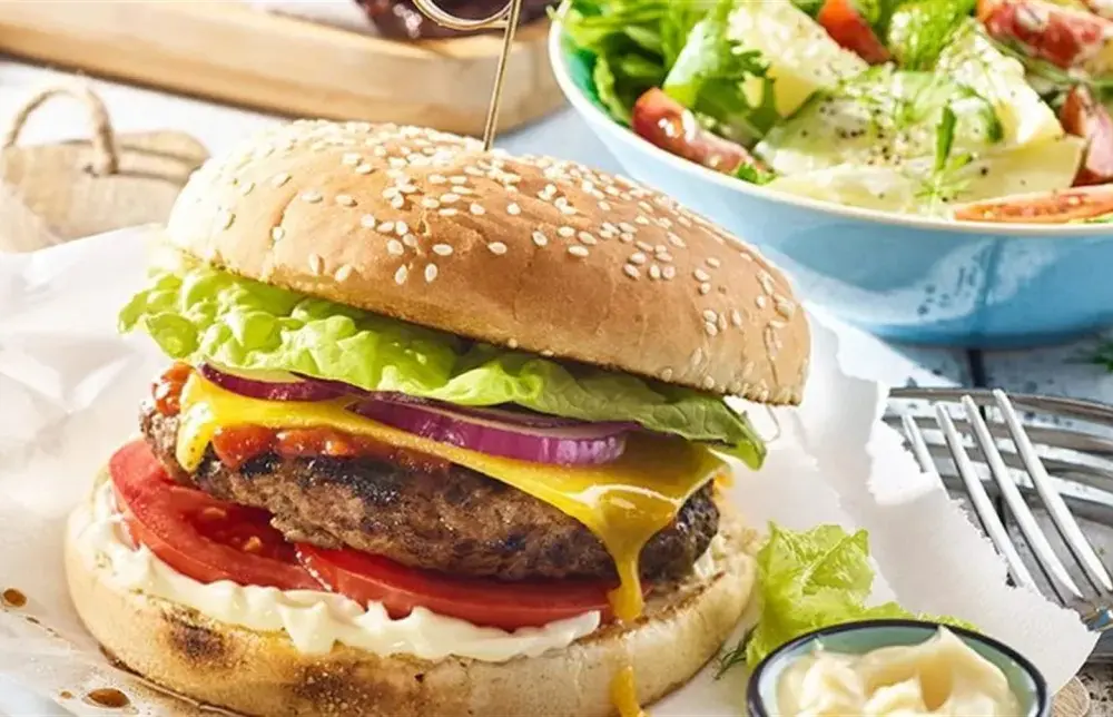 Burger z grilla jak z restauracji - Odkryj sekrety perfekcji