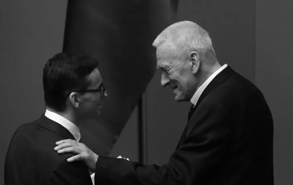 Kornel Morawiecki ile ma lat? Poznaj jego życie i osiągnięcia