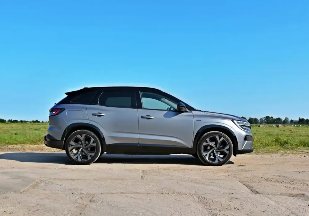 Renault Austral opinie - Czy to SUV dla Ciebie? Sprawdź!