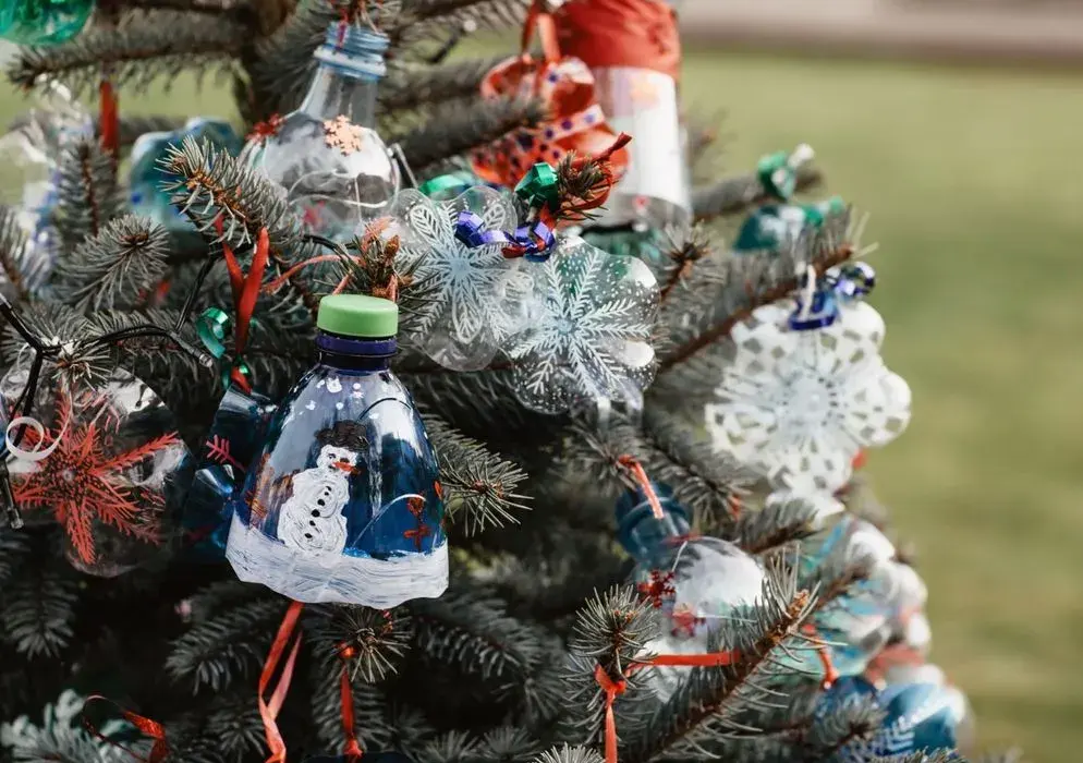 Ekologiczne ozdoby choinkowe z recyklingu - 5 kreatywnych pomysłów na Święta