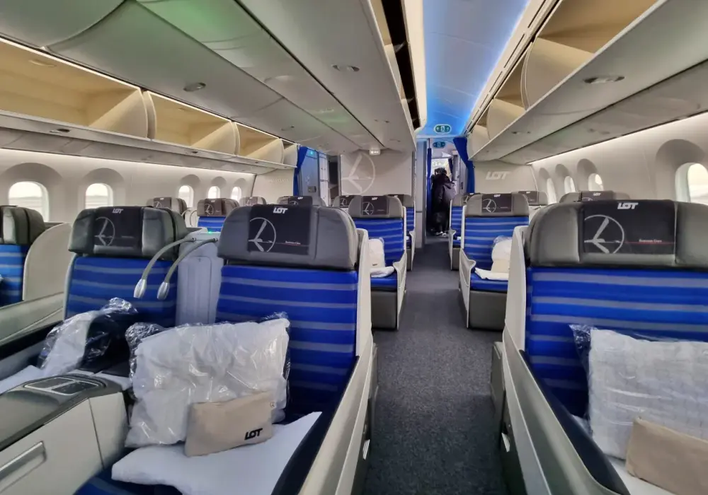 Dreamliner LOT-u - Jak wybrać klasę i miejsce?