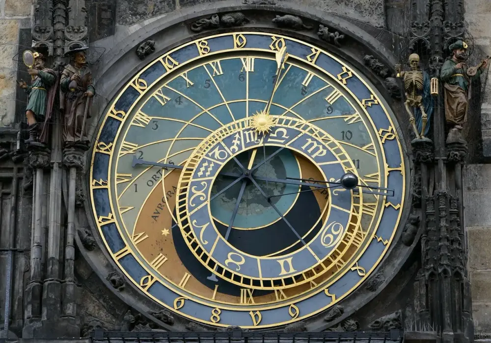 Praski zegar astronomiczny Orloj - Jak go zrozumieć i zwiedzić?