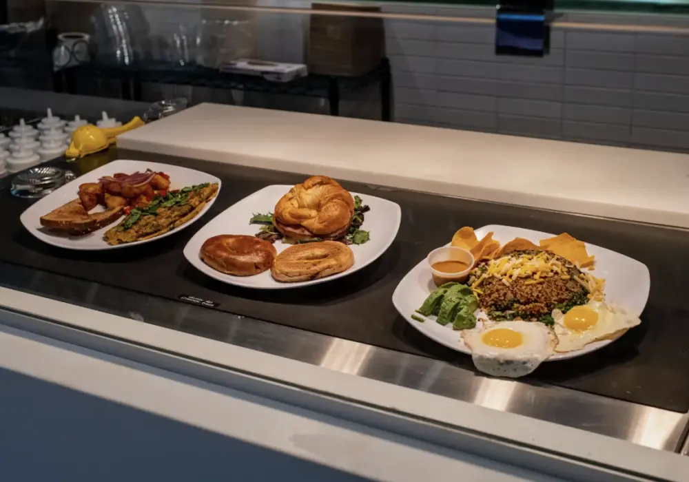 Sezonowe gotowanie bez nudy – jak komponować menu przez cały rok?