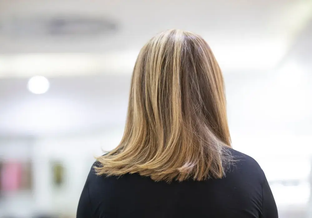 Balejaż blond - komu pasuje i jak utrzymać naturalny efekt