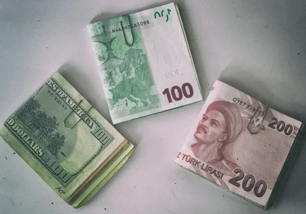 Lira włoska a turecka - jak płacić we Włoszech i Turcji?