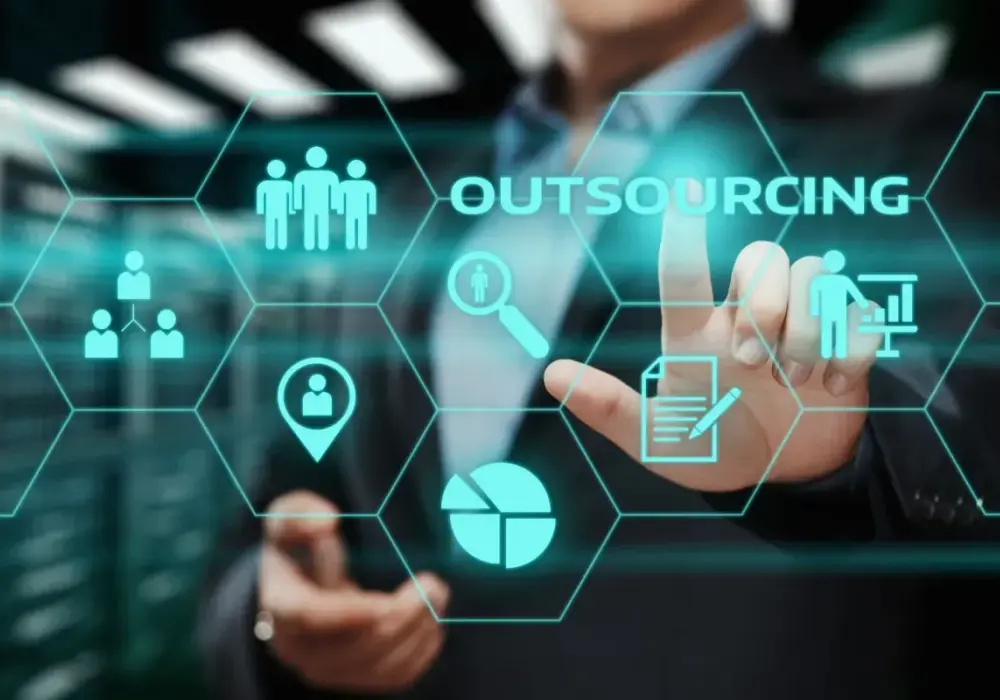 Outsourcing w firmie - co zlecać i jak bezpiecznie?