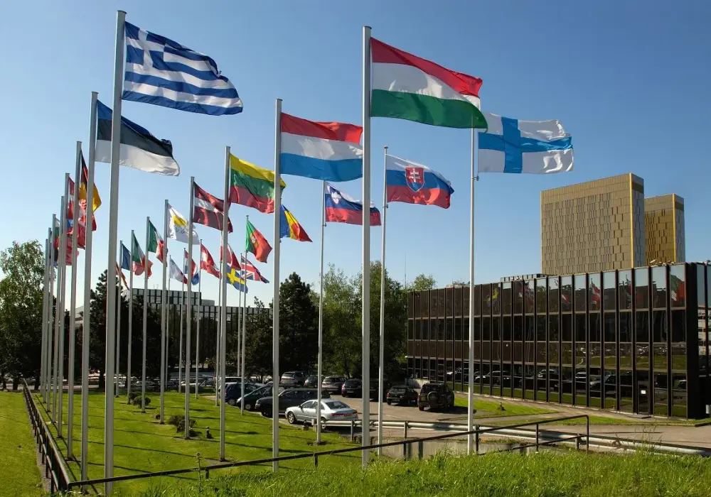 TSUE - Co to jest i jak wpływa na Polskę? Zrozum Trybunał UE