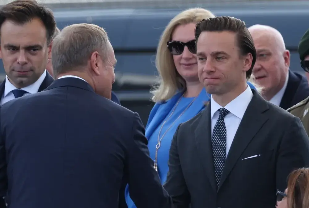 Bosak czy Hołownia: Kto ma lepsze pomysły na przyszłość Polski?