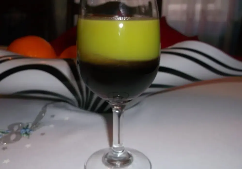 Drink z wiśniówką - Proste i efektowne przepisy na każdą okazję