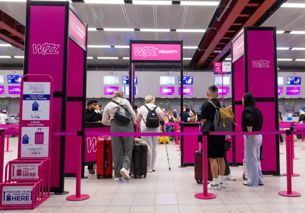 Szkło w bagażu podręcznym Wizz Air? Sprawdź zasady i pakowanie!
