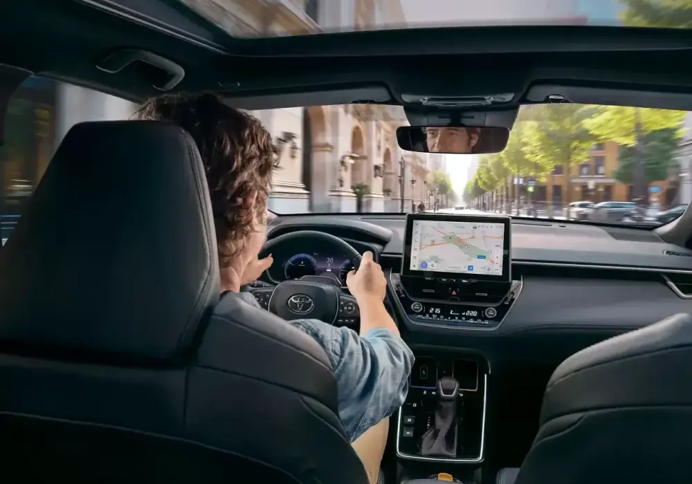 Corolla 2.0 Hybrid - Czy mocniejsza hybryda ma sens?