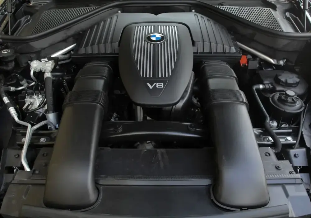 BMW X5 - Jaki napęd wybrać? Porównanie i porady