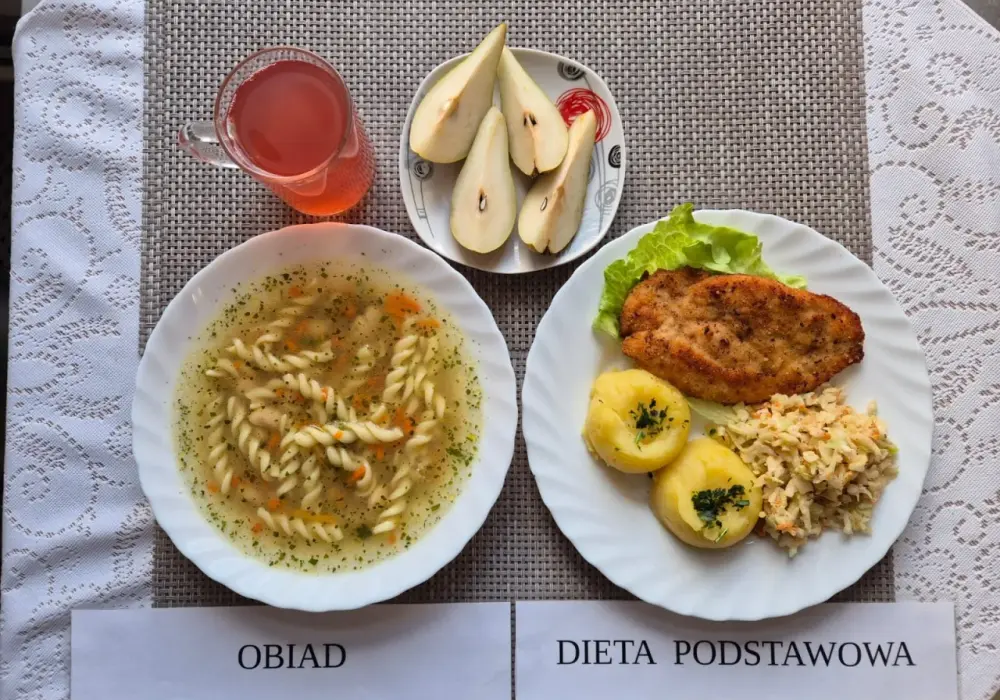 Obiad od klienta na delegacji a potrącenie z diety - Jak rozliczyć?