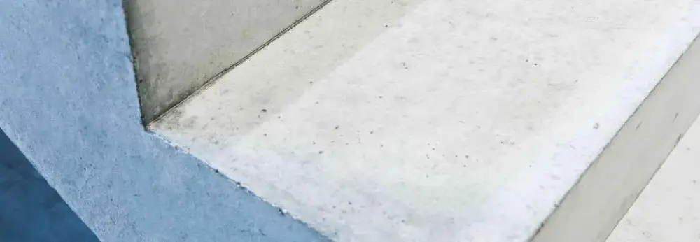Jak bezpiecznie rozebrać schody betonowe? Profesjonalny poradnik krok po kroku