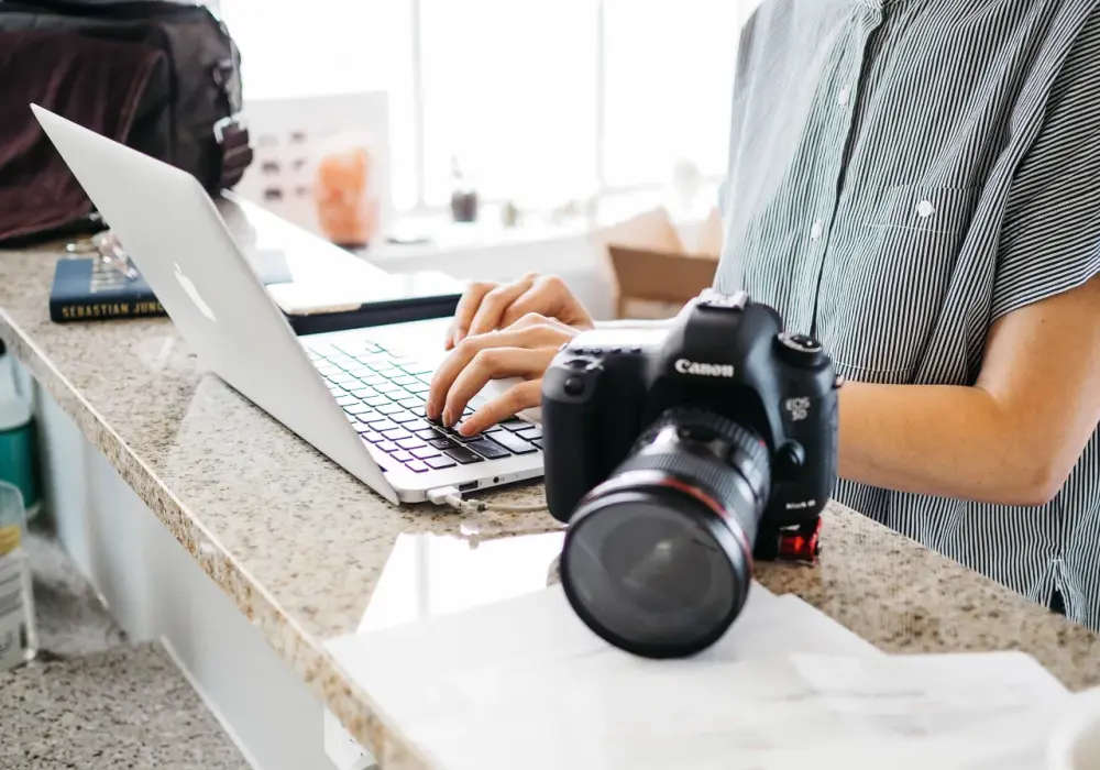 Jaki laptop dla fotografa - wybierz idealny sprzęt do edycji zdjęć